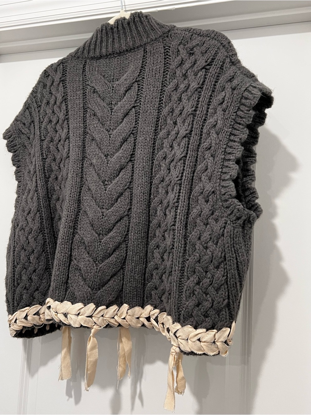 Zara Charcoal Cable Knit Artisan Sweater Vest Fringe Boho Cottagecore SZ Medium - Picture 8 of 15